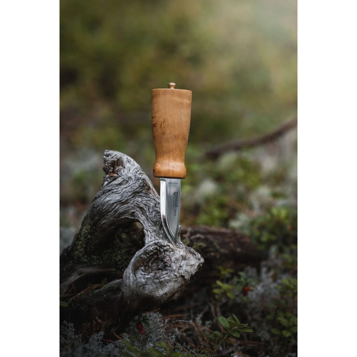 Helle Nying Compact Scandinavian Carving Knife