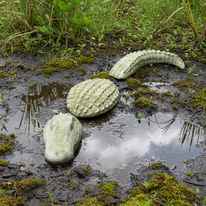The 'Bayou Baron' Garden Gator Statue | Athens Stonecasting Moss Green Concrete Alligator Statue Set of 3