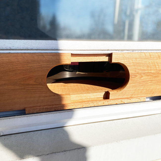 The "One-Eaty" Panoramic Window Bird Feeder
