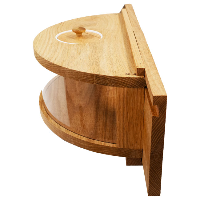 The "One-Eaty" Panoramic Window Bird Feeder