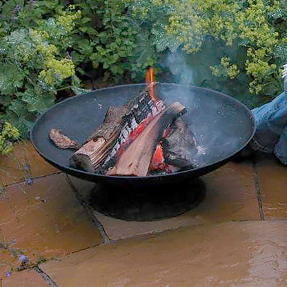 The Crucible & Dragon Fire Set | 23-Inch Cast Iron Fire Pit | Wood Burning Fire Bowl | Esschert Design