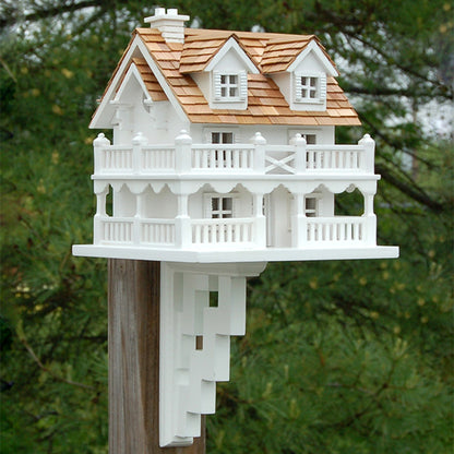 The “Great Lakes Gable” Estate Bird House