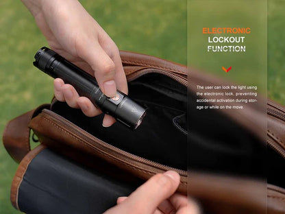 The 'Beacon' Field Flashlight | Fenix E28R V2.0 1700-Lumen Rechargeable Compact Field Instrument
