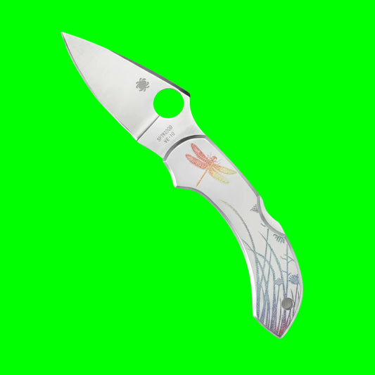Spyderco Dragonfly™ Stainless Tattoo Folding Knife | C28PT | VG-10 | Poly-Chromatic Dragonfly Etching